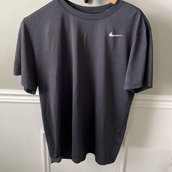 Nike dri fit - Picture 1 of 4